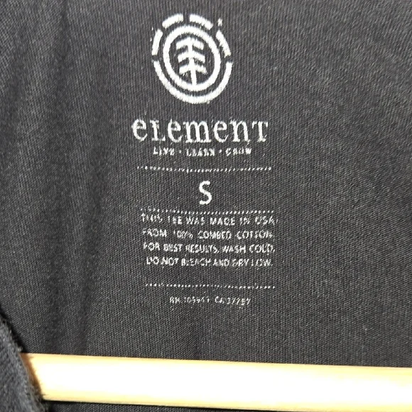 Element Black Short Sleeve Tee with Gray Deer & Leaf Artwork - Picture 2 of 7